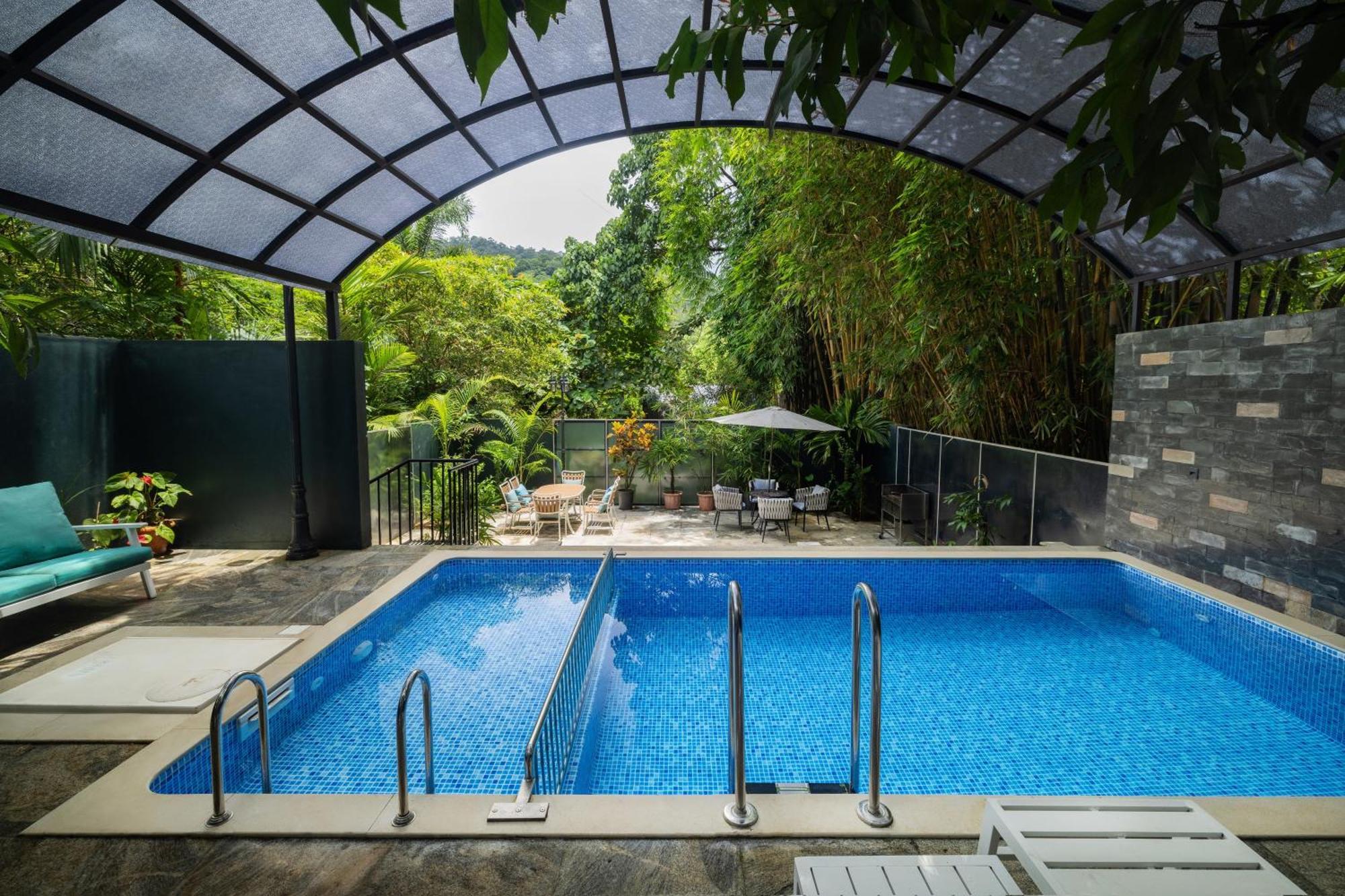 Casa Rio Resorts Athirappilly Exterior photo