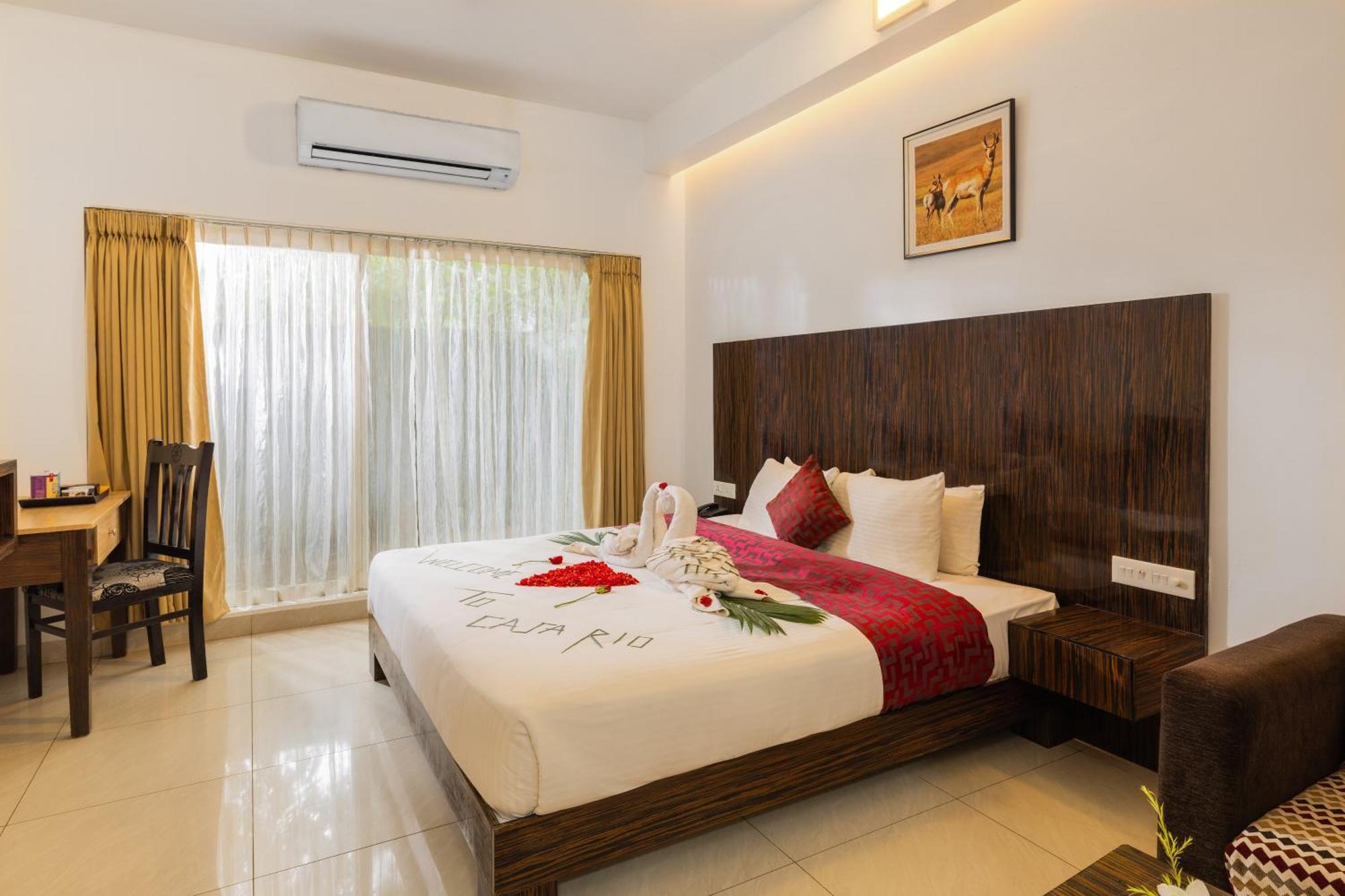 Casa Rio Resorts Athirappilly Exterior photo